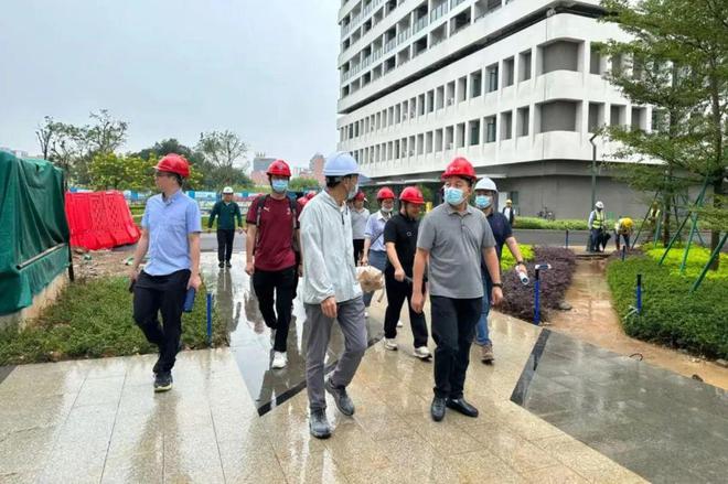 南宫ng28官网版致敬劳动者·新院区建立特辑 保卫医之重器保护“性命引擎”(图3)